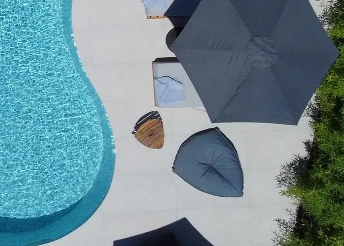 Poesia Hotel