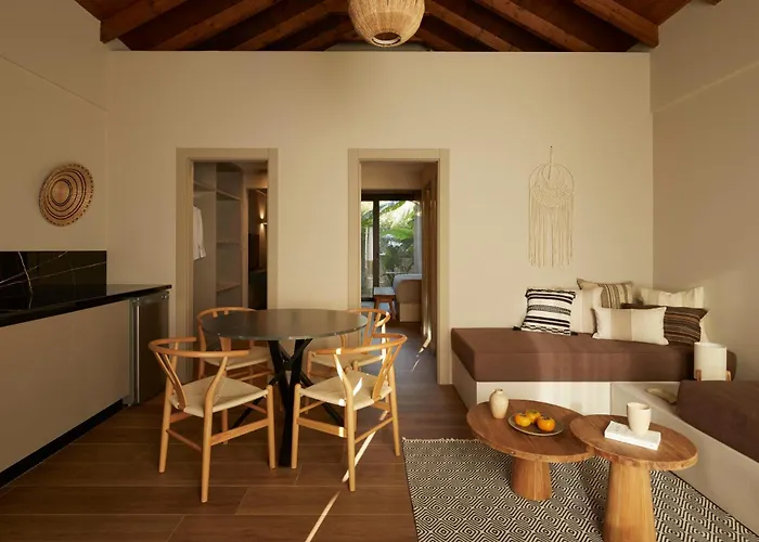 Poesia Hotel Lakíthra